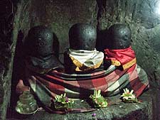 �S�A�E�K�W���̓��A�̒�