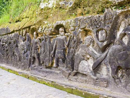 �C�G�E�v���̊�ǂ̃����[�t