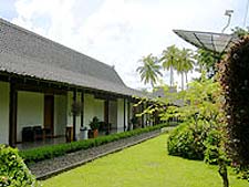 ���̃z�e���ɔ��܂��Ē����܂�