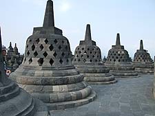 ボロブドゥール遺跡