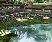 ティルタウンプル寺院