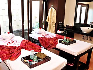 �ґ�Ȃ���ȋ�ԂŁA�}�b�T�[�W���ǂ����E�E�E